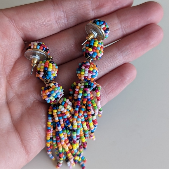 Rainbow confetti tassel earrings - Picture 2 of 3